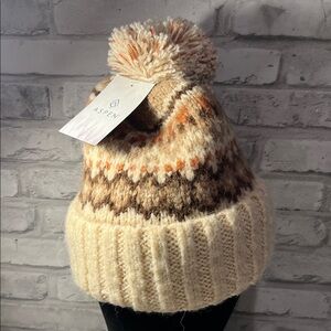 Aspen Knit Beanie with Pom Pom wool blend unisex rugged beauty hat